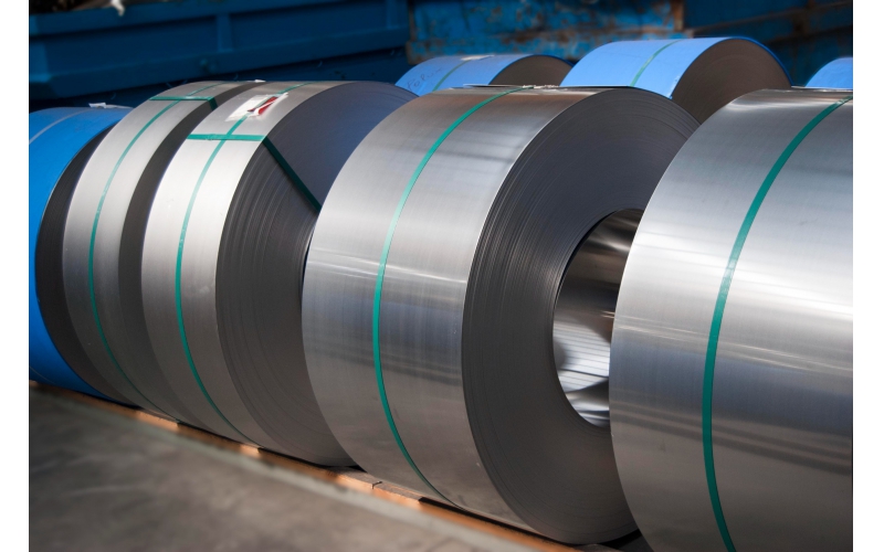 2022年不銹鋼廢碎料、鉻鐵、鎳等商品的出口關(guān)稅稅率保持不變